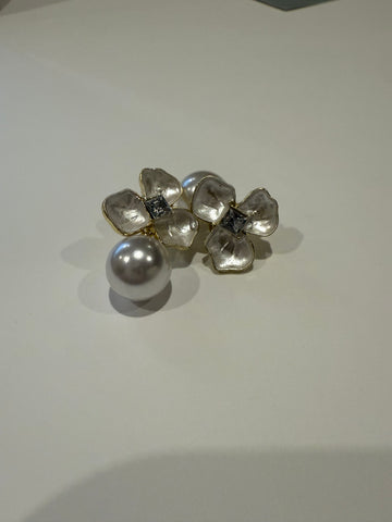 Aretes perla flor Gloria
